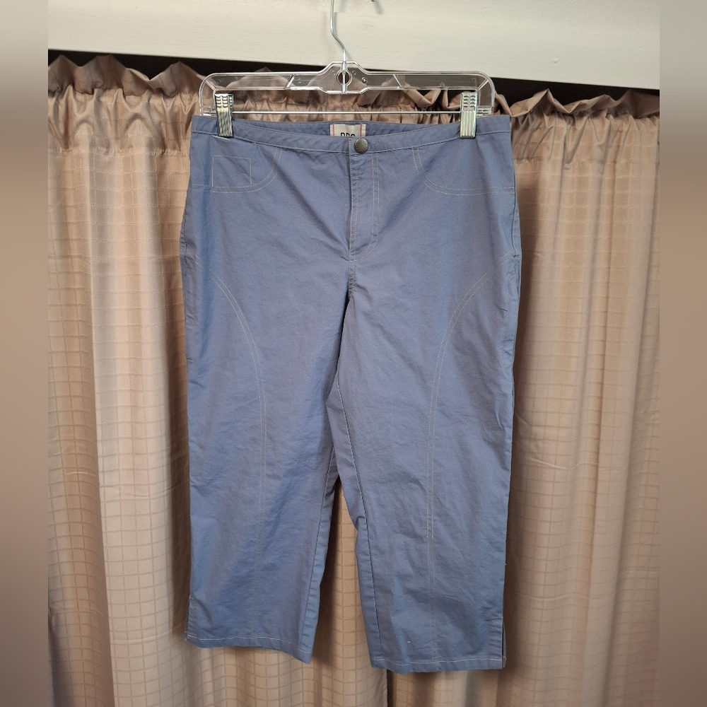 BDG Urban Outfitters Blue Chrishell Capri Pant Zip Pockets Size 6